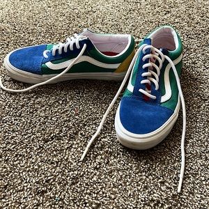 multi color vans 💙💚❤️💛